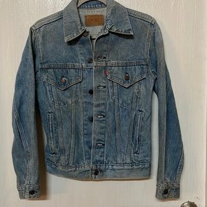 Vintage 80’s Levi’s Trucker Denim Jacket Level III